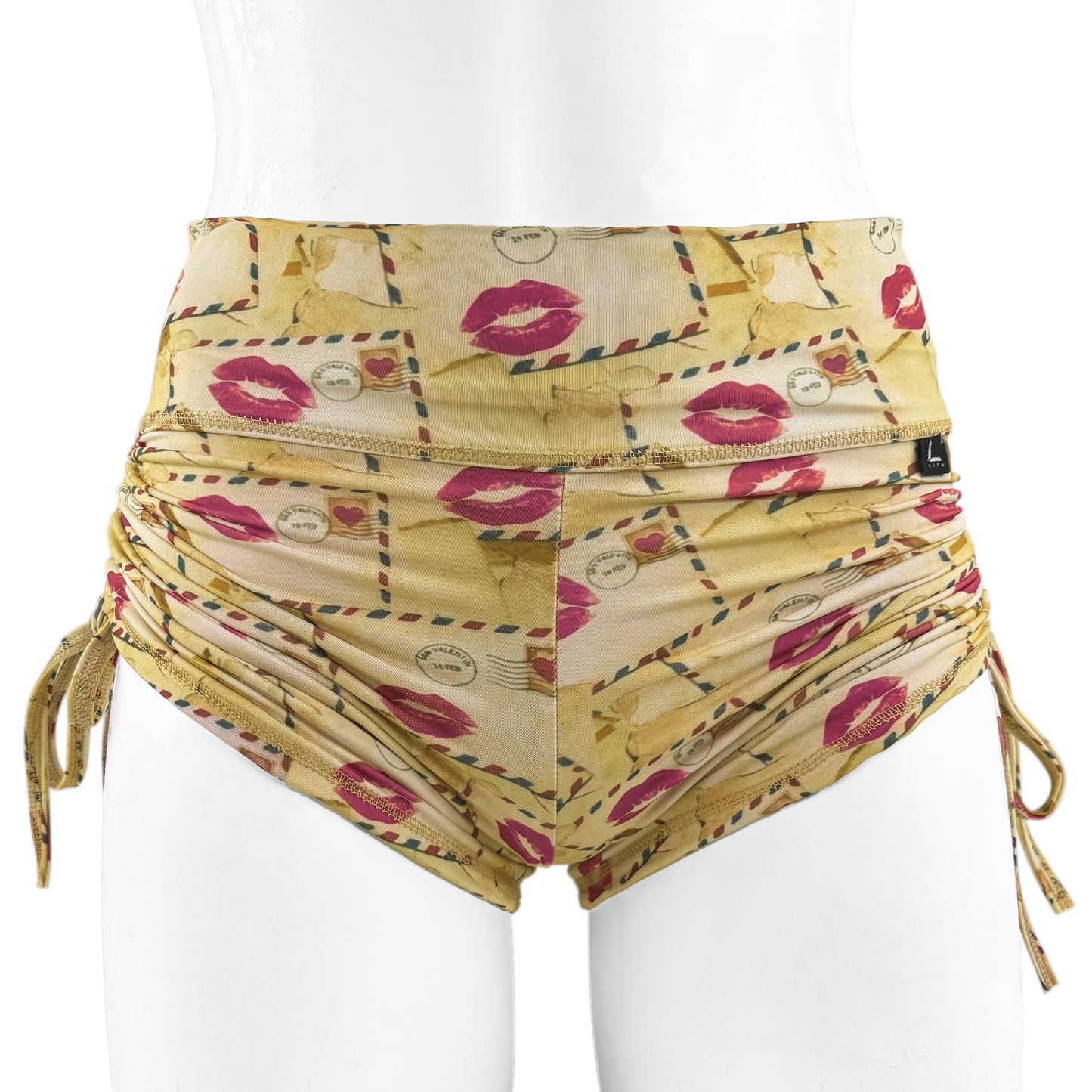 SHORT JARETA "LOVE LETTER"