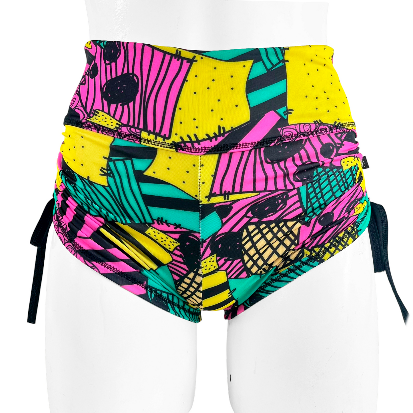 SHORT JARETA "SALLY´S PATCH"