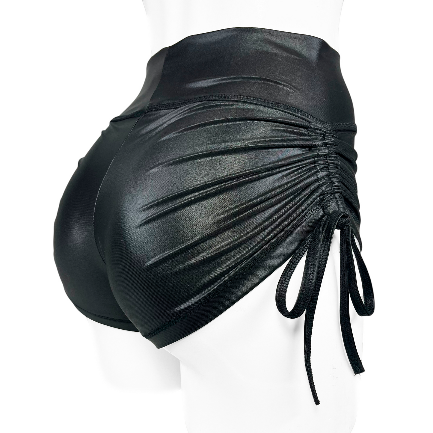 SHORT JARETA "VINIL BLACK"