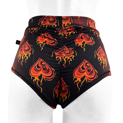 PIN UP "LOVE FLAME"