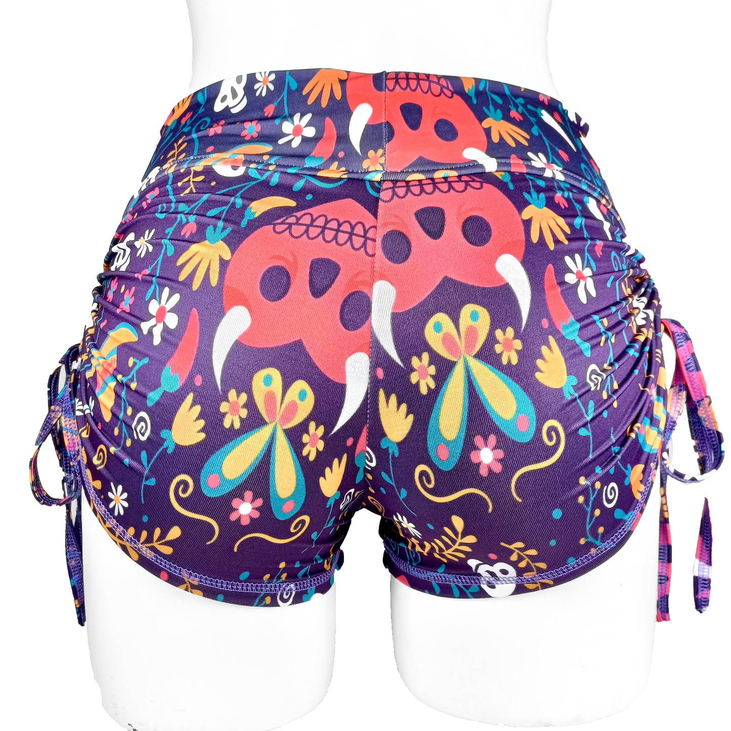 SHORT JARETA "LOVE SKULL"