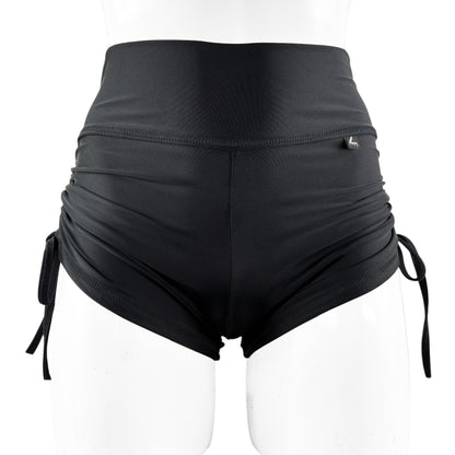 SHORT JARETA "BLACK MATTE"