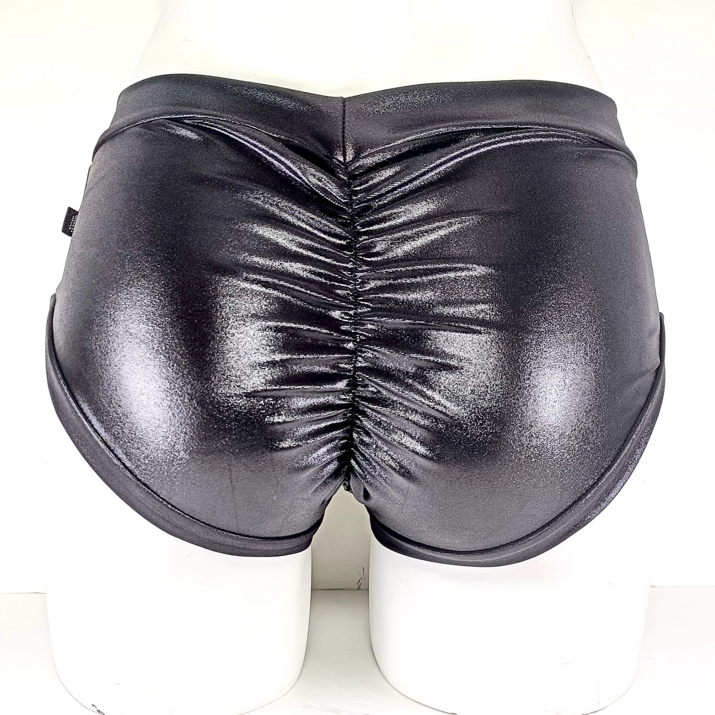 LOW BOXER "BLACK SHINY" TIPO VINIL